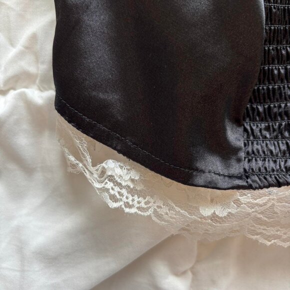 Black Lace Crop Top - Picture 3 of 3